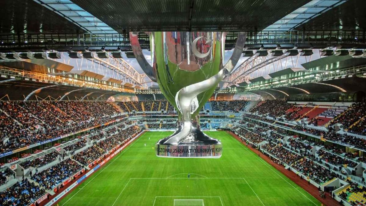 Final Eskişehir'den alındı! Türkiye Kupası finali Kayseri’de mi oynanacak!