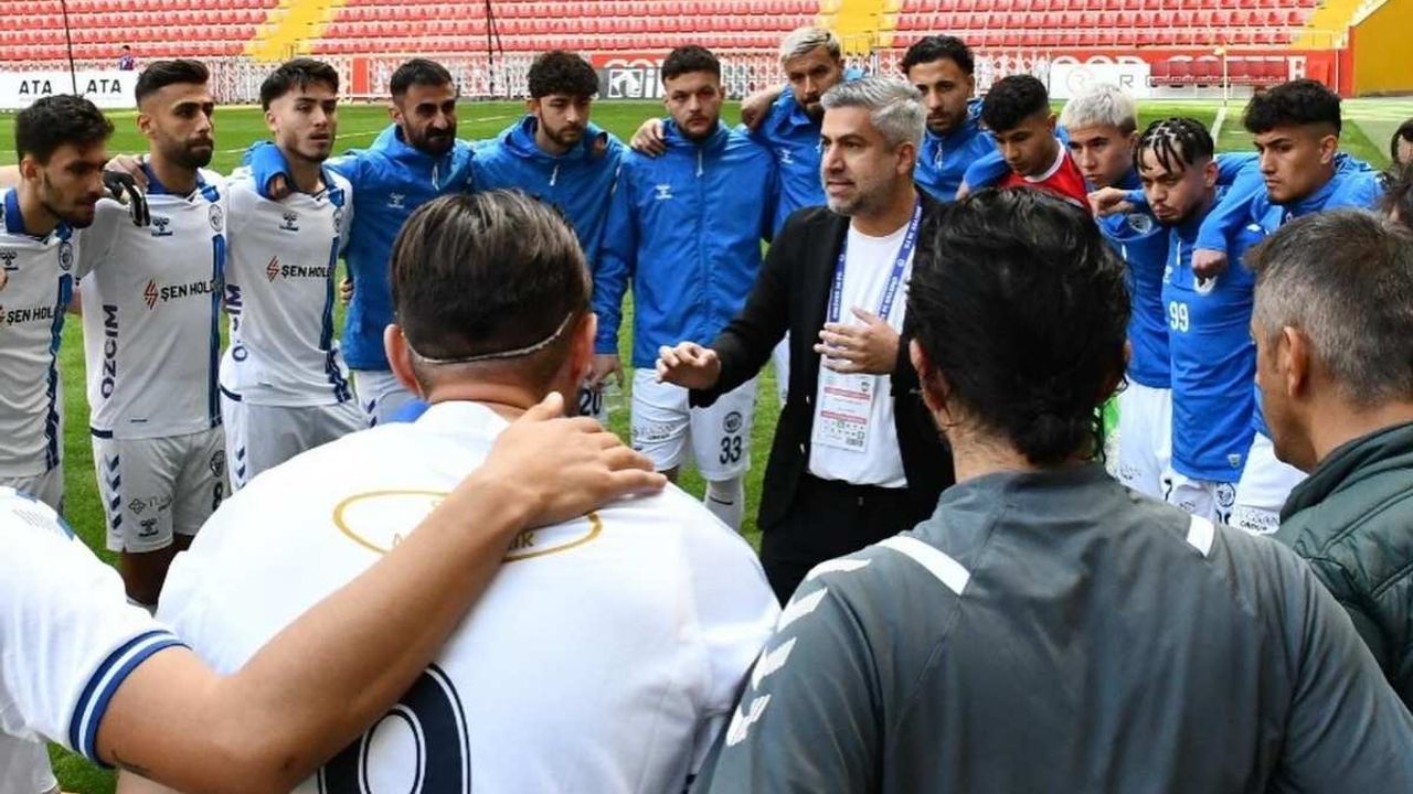 Erciyes 38 FK’da Sportif Direktör kolları sıvadı! Yeni hedefi belirledi