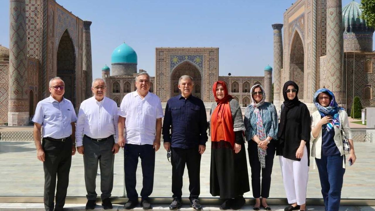 11. Cumhurbaşkanı Abdullah Gül Orta Asya’da! Özbekistan'da gördüklerine şaşırdı
