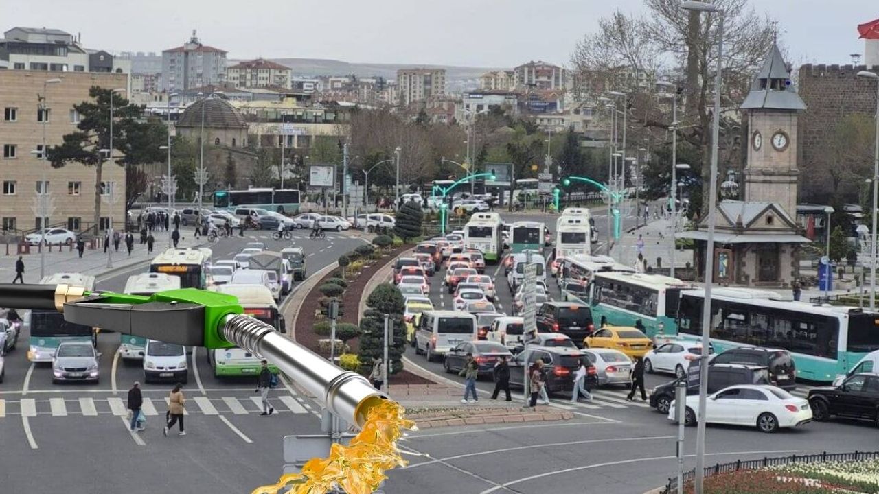Araç sahiplerini üzen haber geldi! Akaryakıta çifte zam kapıda