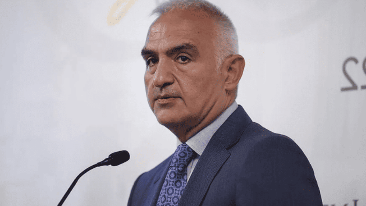 Kurban Bayramı tatili 9 gün olacak mı? Bakan Ersoy'dan açıklama geldi
