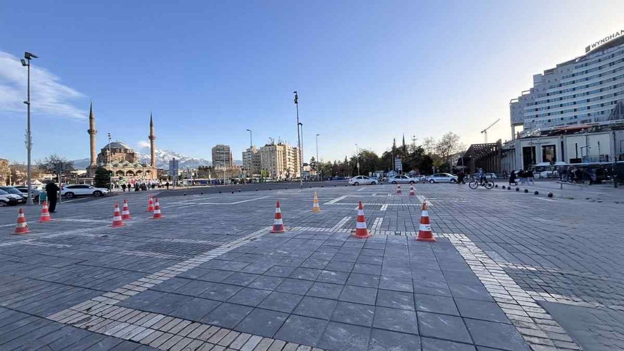 Yaz öncesi beklenen müdahale geldi: Kayseri'de çalışmalar başladı!