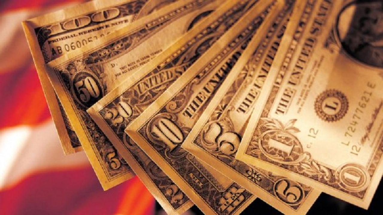 Doları olanlar bile şaşkın: Bu tarihte 55 lira olması bekleniyor