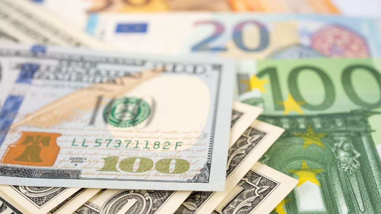 Dolar ve Euro'da durgunluk devam ediyor! 17 Mayıs 2025 güncel döviz kuru