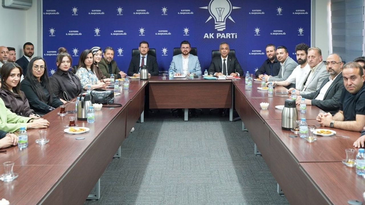 AK Parti Kayseri teşkilatından kritik toplantı!