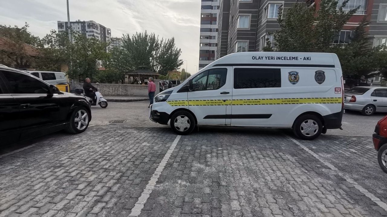 Kayseri’de şüpheli ölüm! 8. kattan düşen şahıs hayatını kaybetti