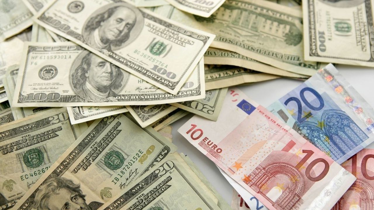 Elinde Dolar ve Euro bulunduranlar dikkat! Uzmanı uyarılarını sıraladı