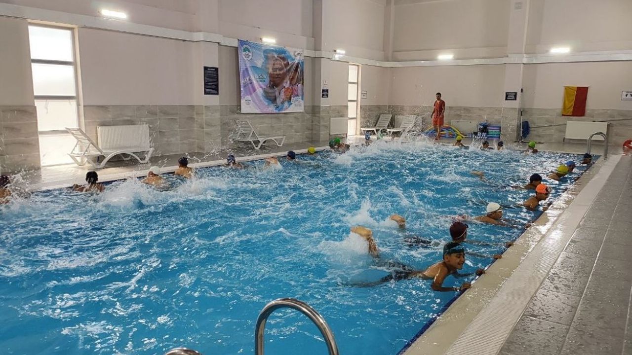 Kayseri’de yüzme kursları hangi belediyelerde var?
