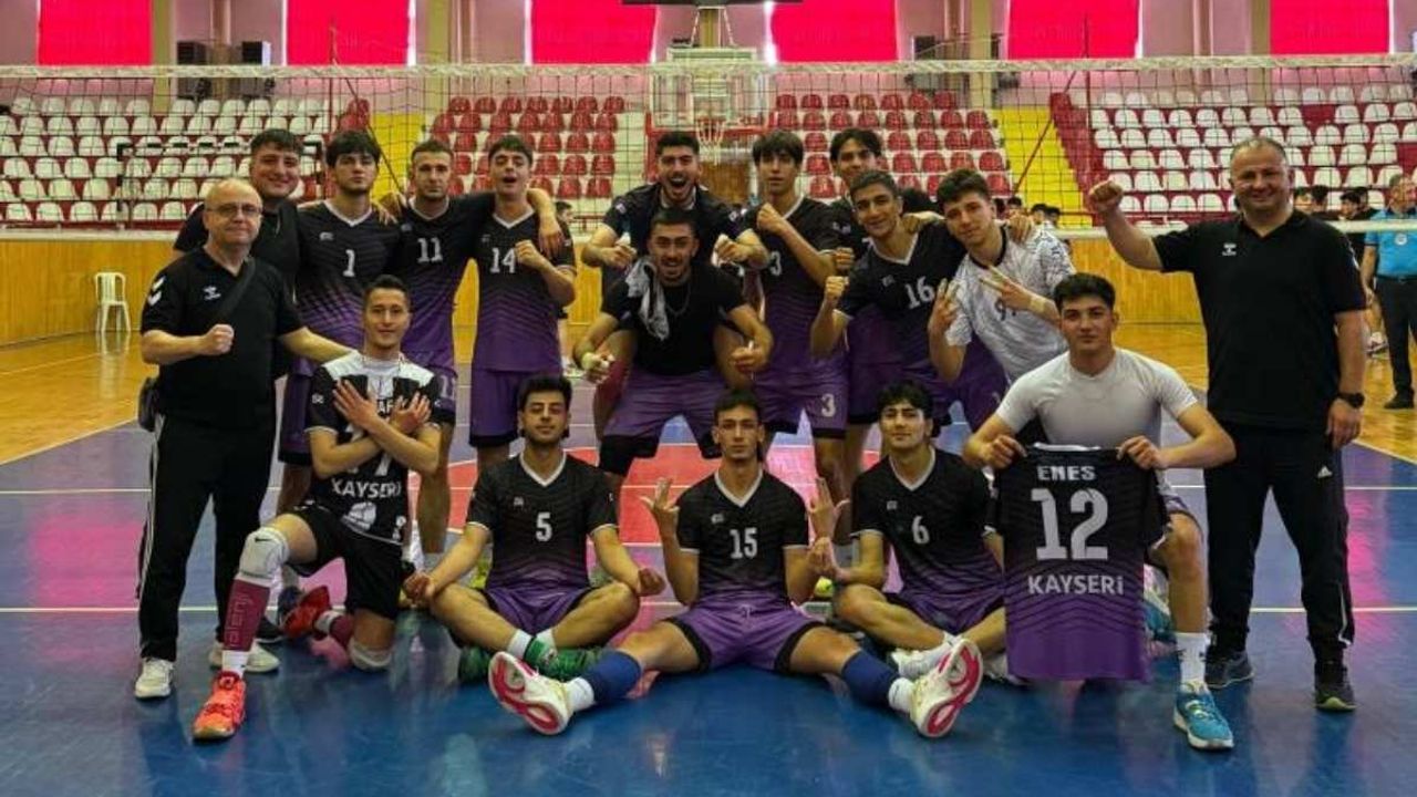 Kayseri'nin gururu oldular! Kayseri Elit Voleybol, Türkiye finallerinde!