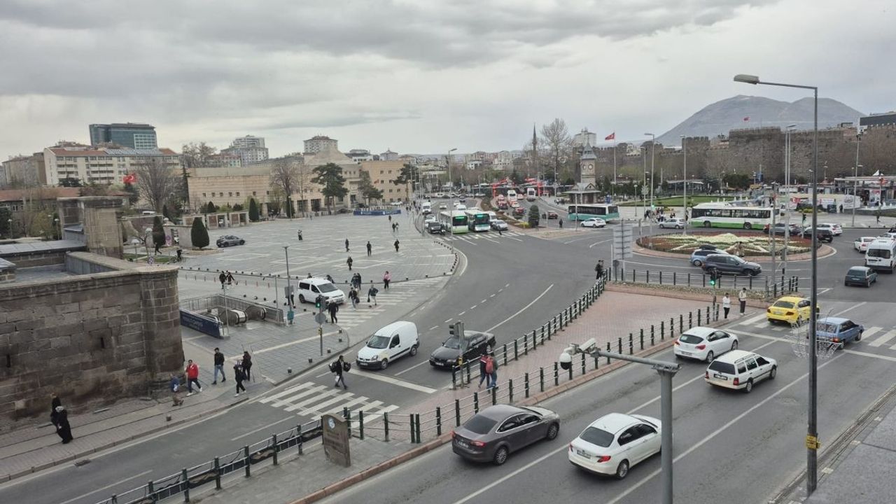 Kayseri’de bir ayda onlarcası kepenk kapattı! İflas sesleri yükseliyor