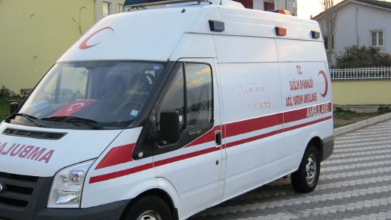 Kayseri'de 5. kattan düşen 1.5 yaşındaki çocuk hayatını kaybetti
