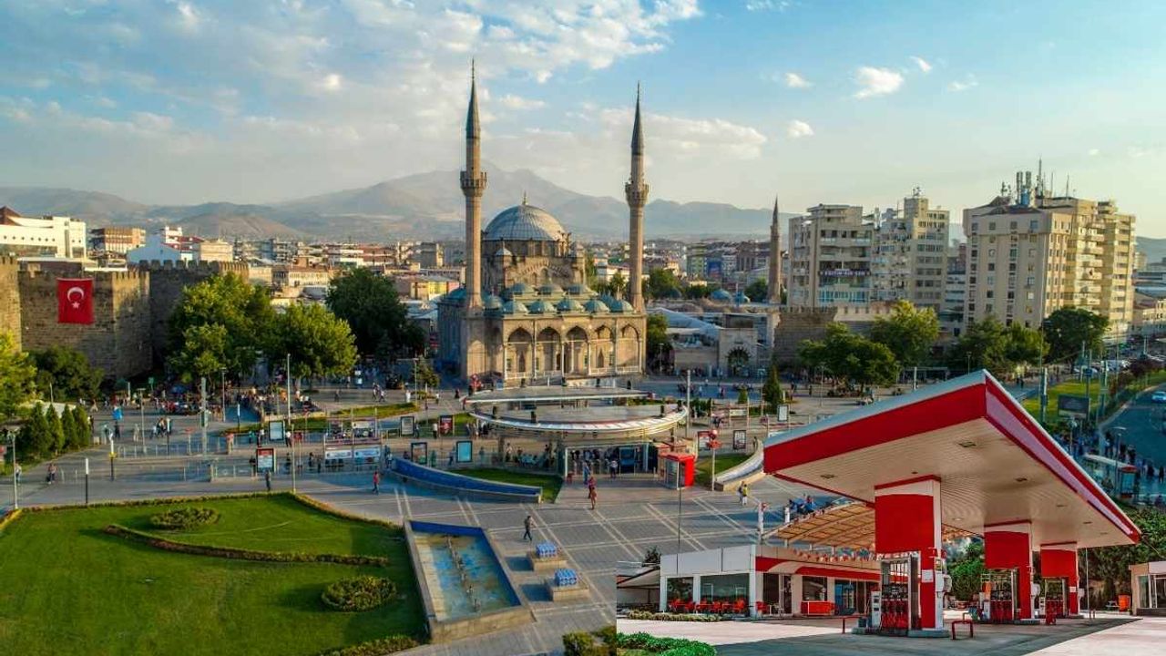 Kayseri’de rekor fiyata akaryakıt istasyonu satılıyor!