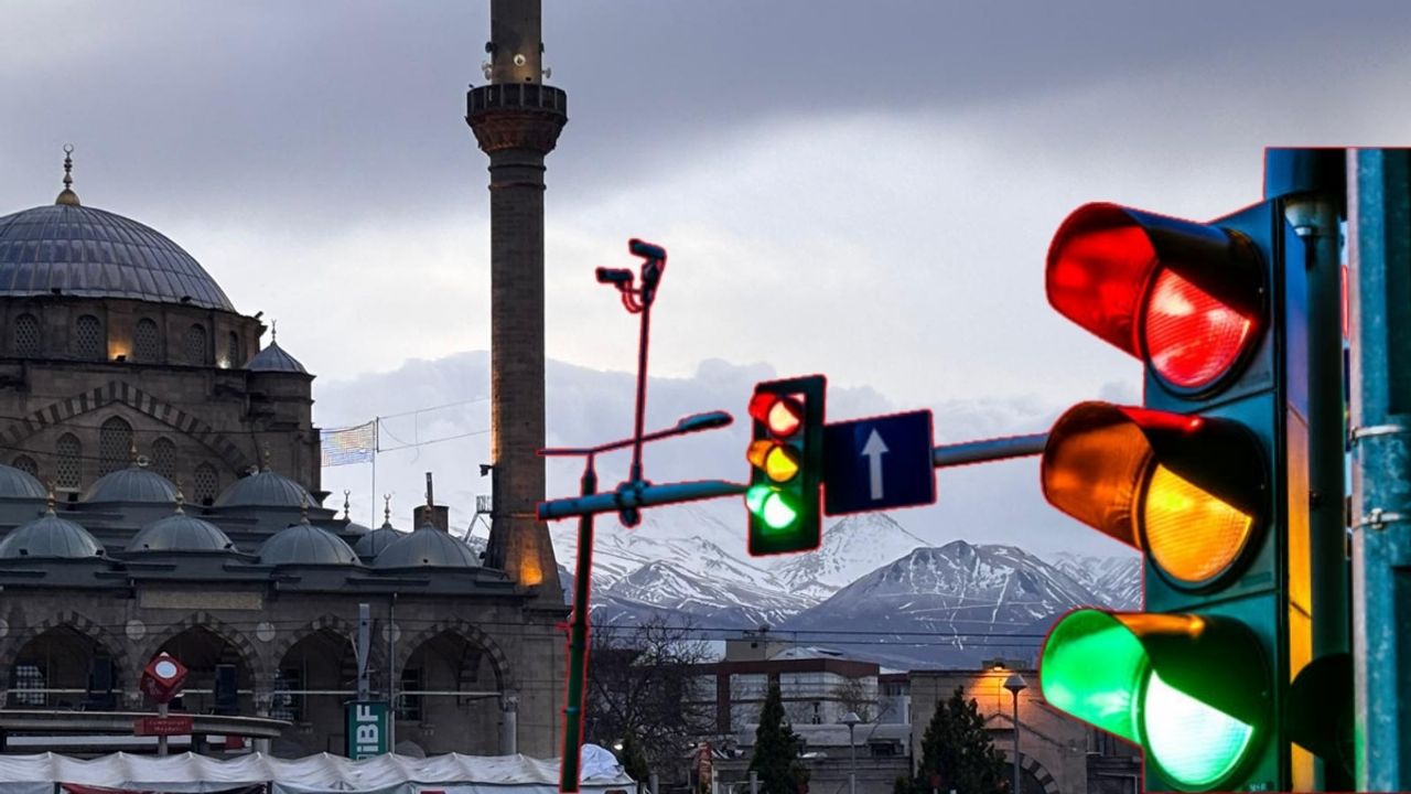 Kayseri trafiğinde büyük sorun: Adım başı ışık!