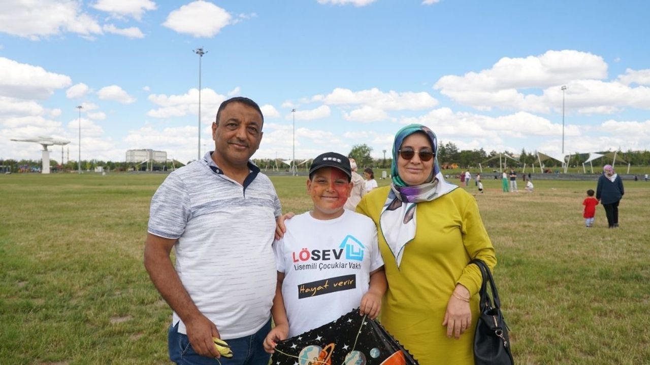 Kayseri'de uçurtmalar bu kez onlar için havalandı!