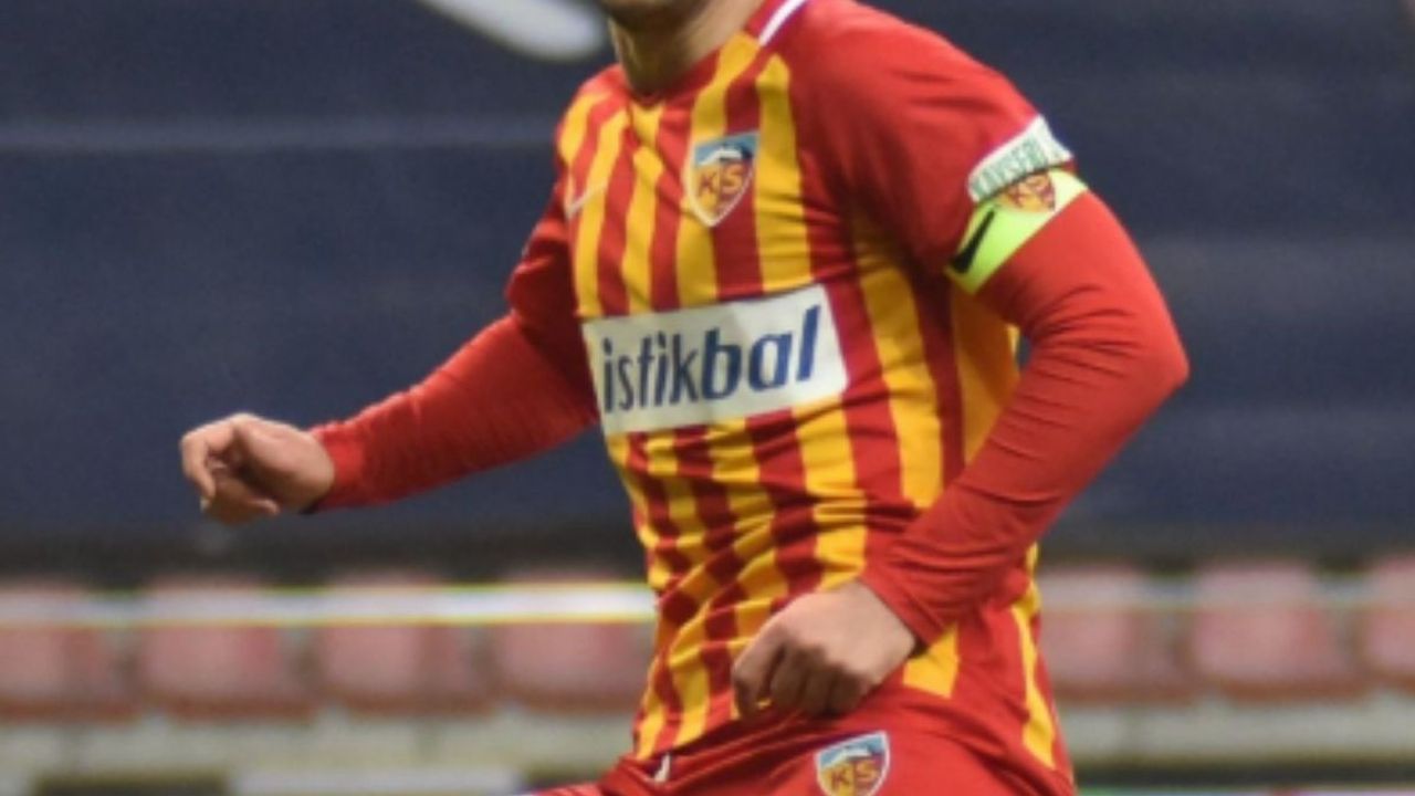 Kayserispor’un eski yıldızı 41 yaşında veda etti