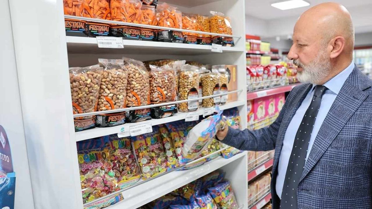 Kayseri'de paranın geçmediği tek market! 12 ay boyunca hizmet veriyor