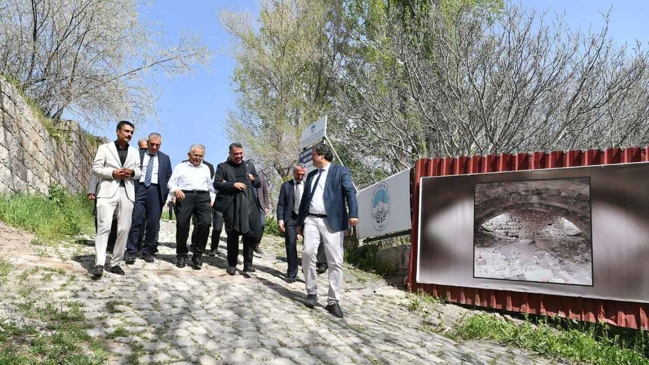 Kayseri'nin doğa harikası görenleri hayran bırakıyor!