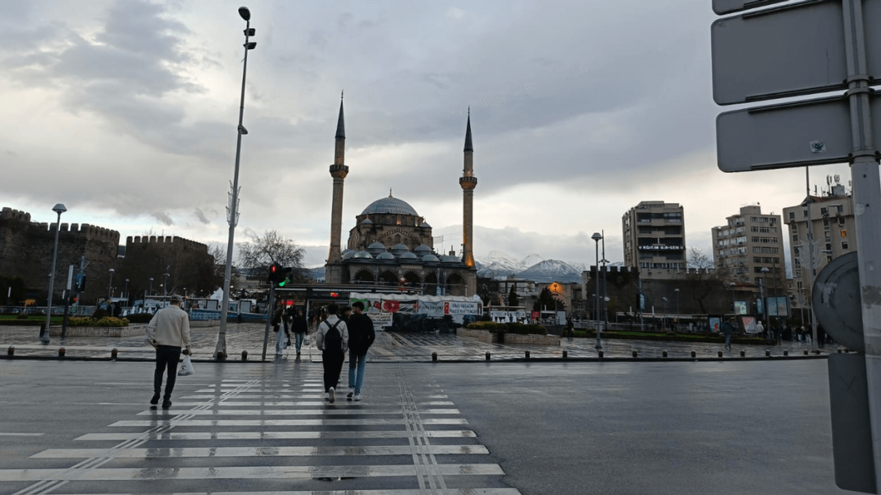 Kayseri sular altında kalacak! Çok sert geliyor