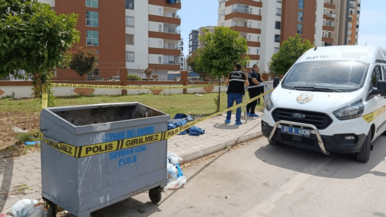 Tüyler ürperten olay: Çöp konteynerinden insan kafatası çıktı!