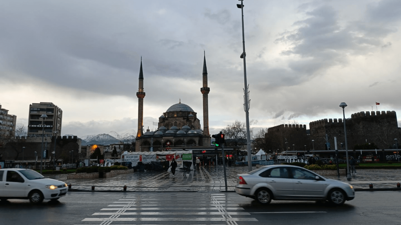 Kayseri'de yollar baraja mı dönecek? Yine uyarı geldi!