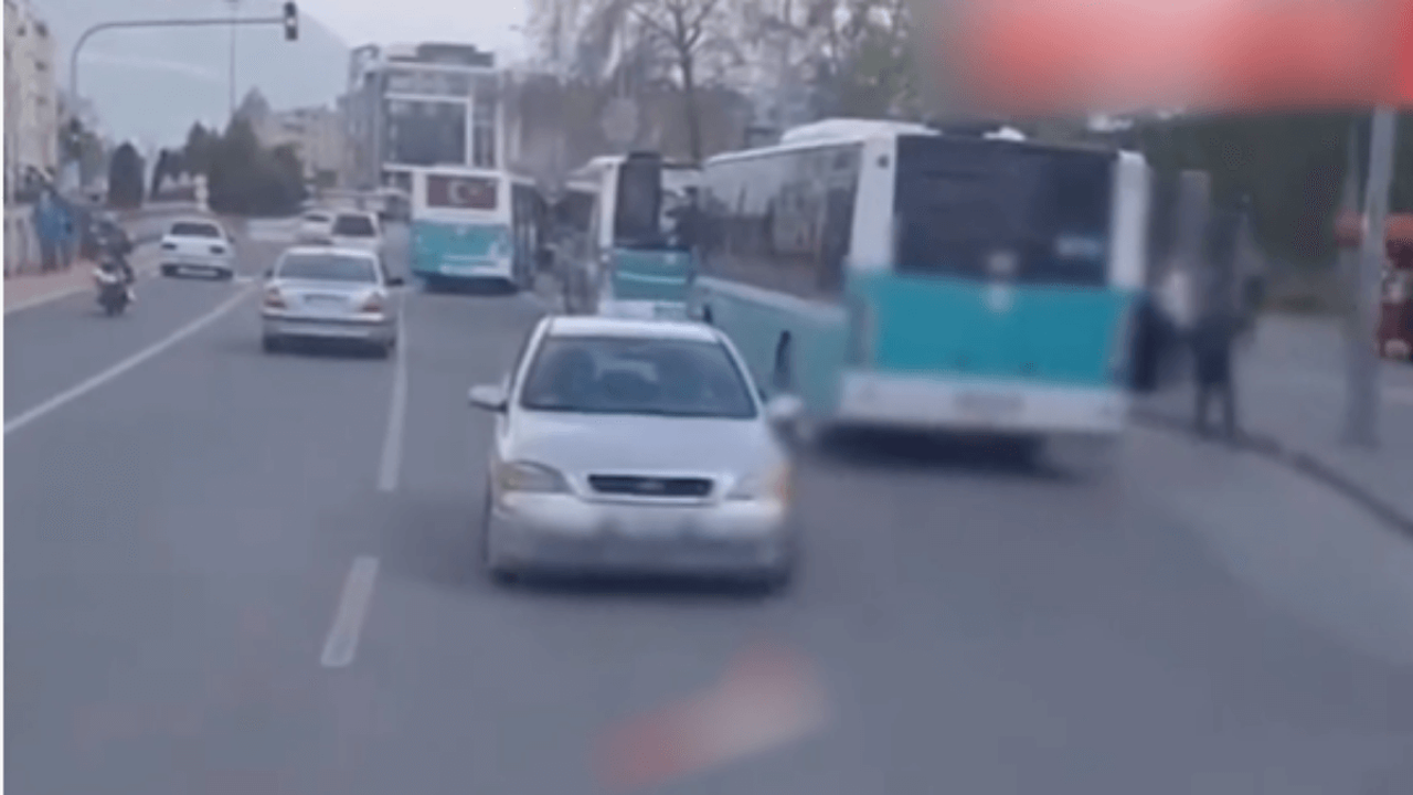 Cumhuriyet Meydanı'ndaki görüntüler ekipleri harekete geçirdi!