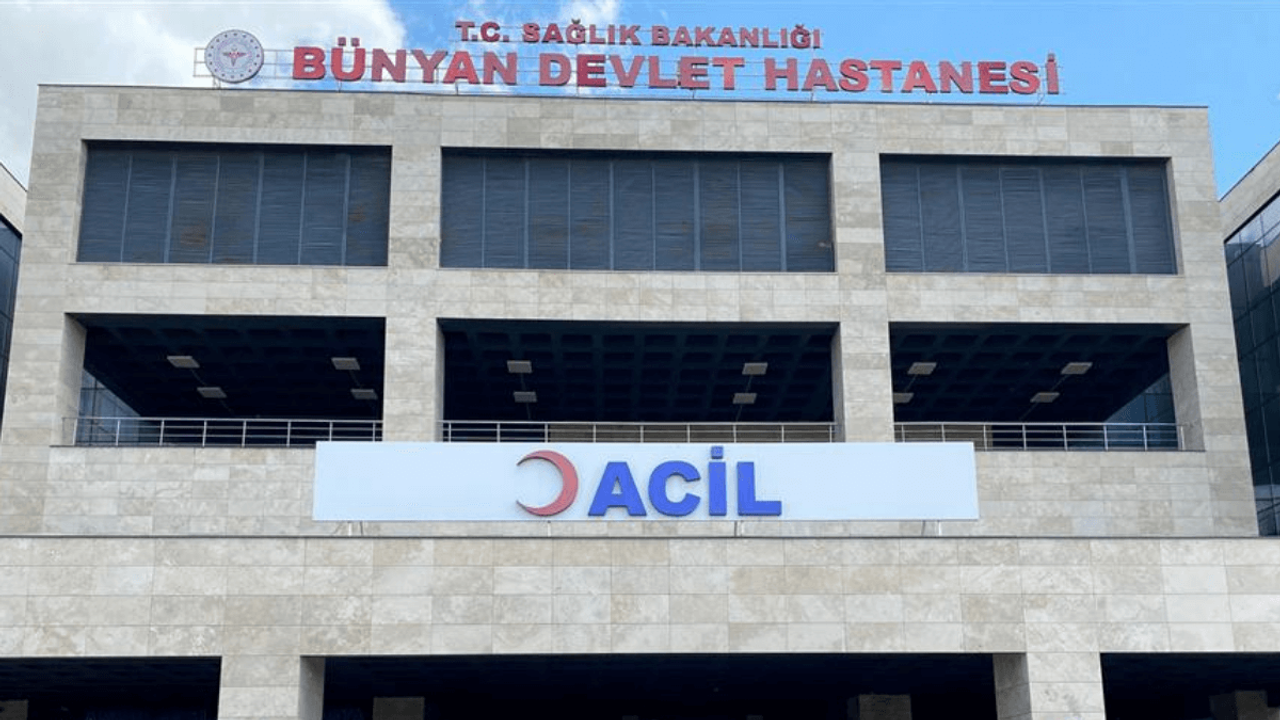Kayseri’de bir hastane daha fark yarattı! Aldığı özel unvan şaşırttı!