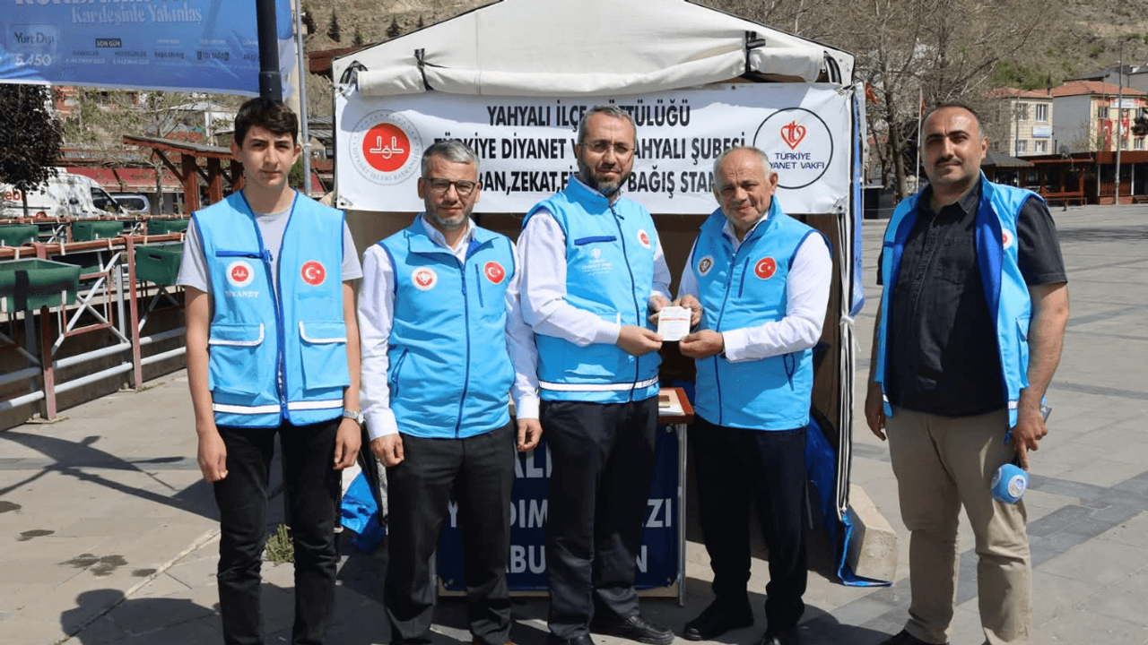 Başkan Öztürk’ten dikkat çeken bağış! Yahyalı adına büyük proje yolda