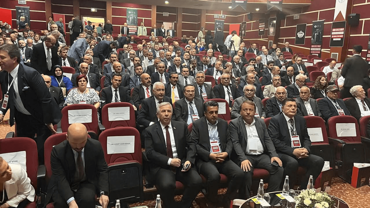 Kayserili belediye başkanına yeni görev! Komisyon üyeliğine seçildi