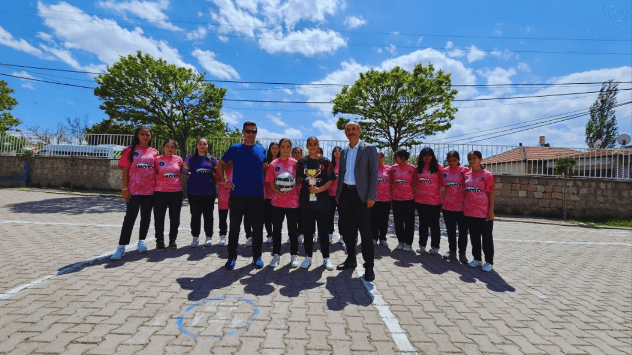 Kayseri'de okul bahçesinde başlayan şampiyonluk hikâyesi
