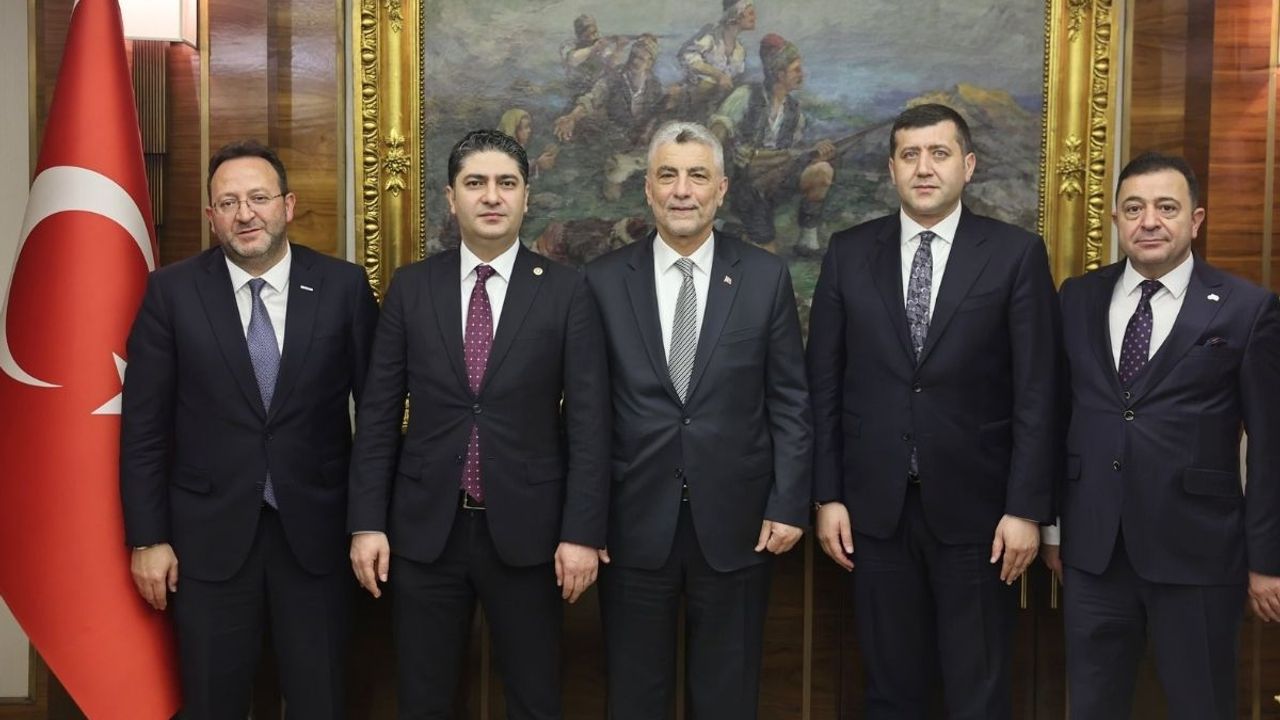 MHP Kayseri’den Ticaret Bakanı Ömer Bolat’a ziyaret