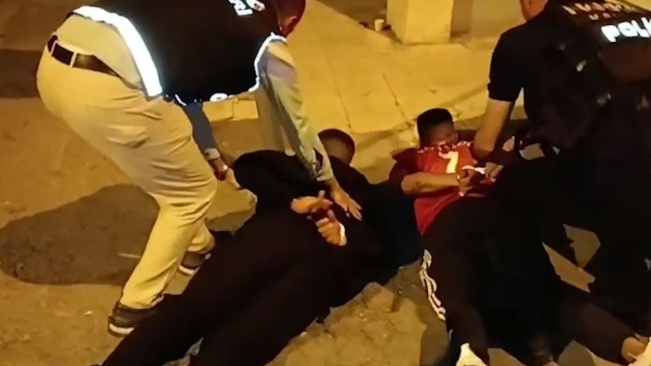 Kayseri'de zehir tacirlerine operasyon! 5 kişi yakalandı