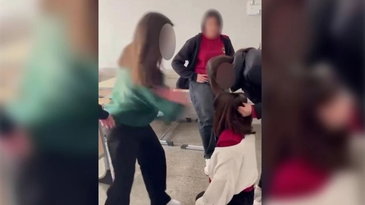 Okulda utanç görüntüleri! Biri dövdü diğeri kayda aldı
