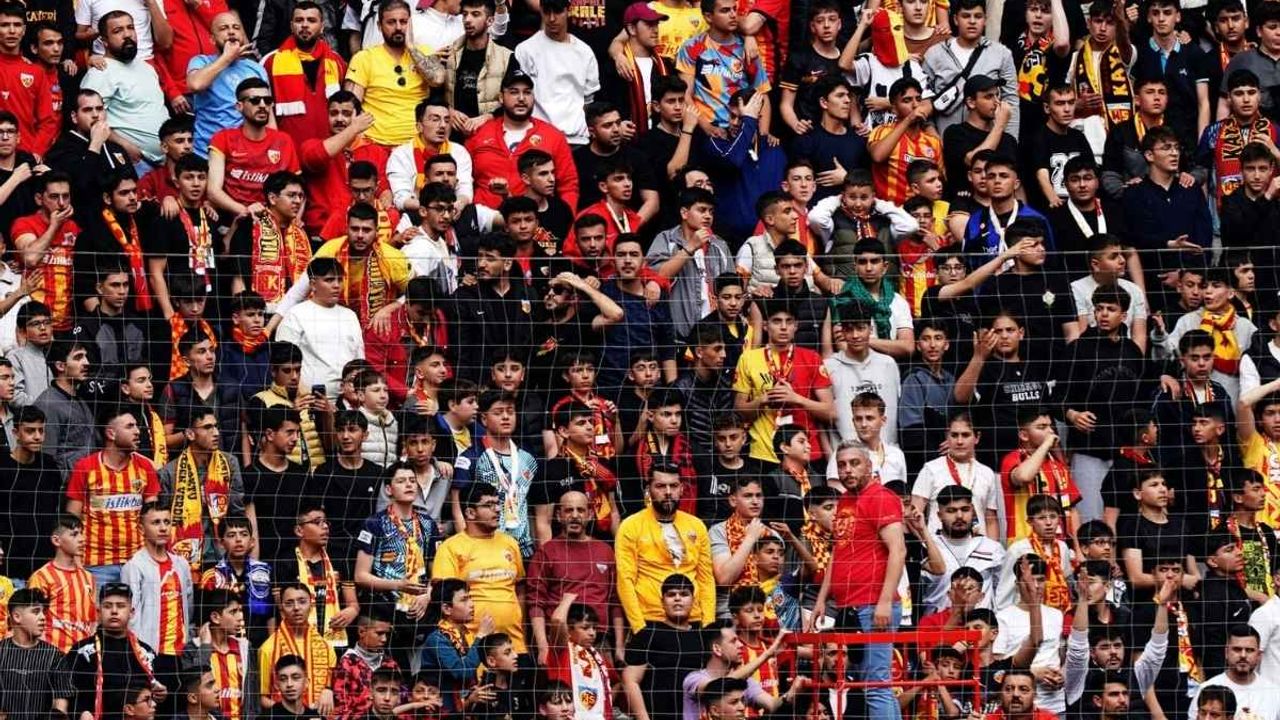 Kayserispor'dan Antalya maçı öncesi büyük jest! 1038 bilet ücretsiz olacak
