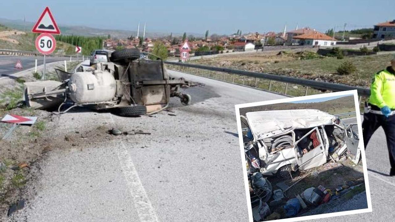 Direksiyon hakimiyetini kaybeden minibüs hurdaya döndü!