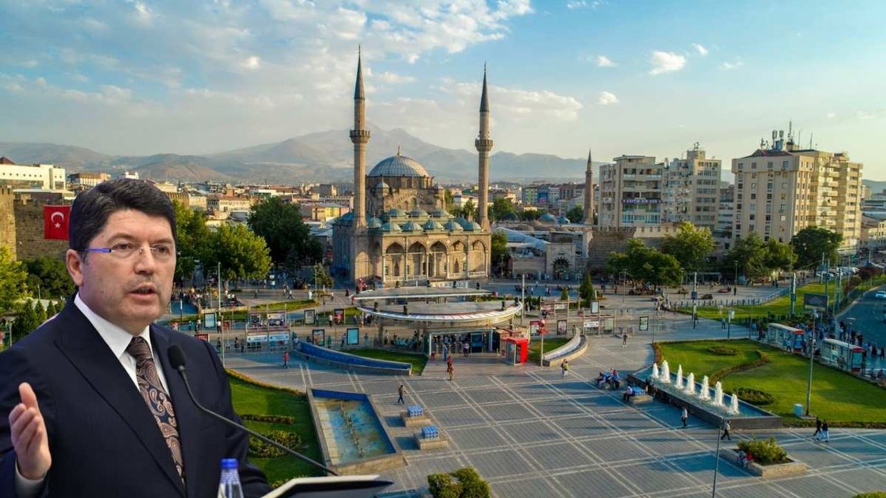 Adalet Bakanı Kayseri'yi yere göğe sığdıramadı! Mükemmel bulvarlar görüyoruz