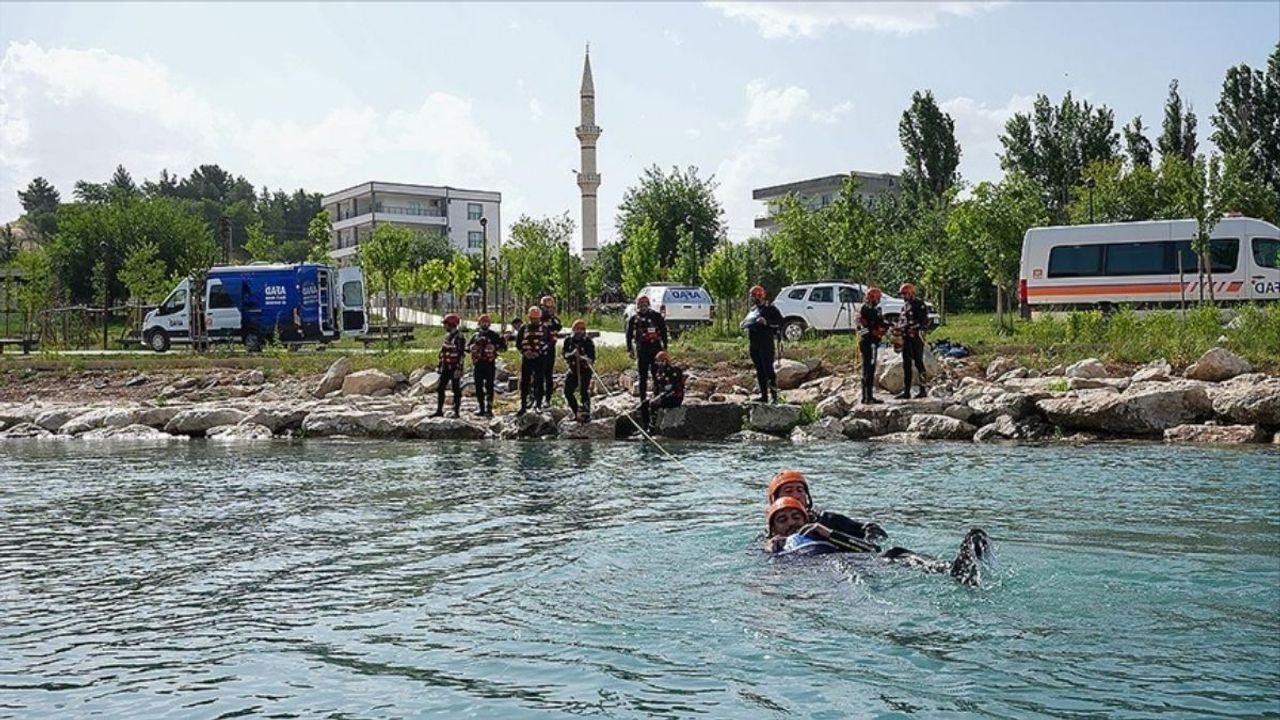 Genç ölüm herkesi yasa boğdu: Serinlemek isterken canından oldu!