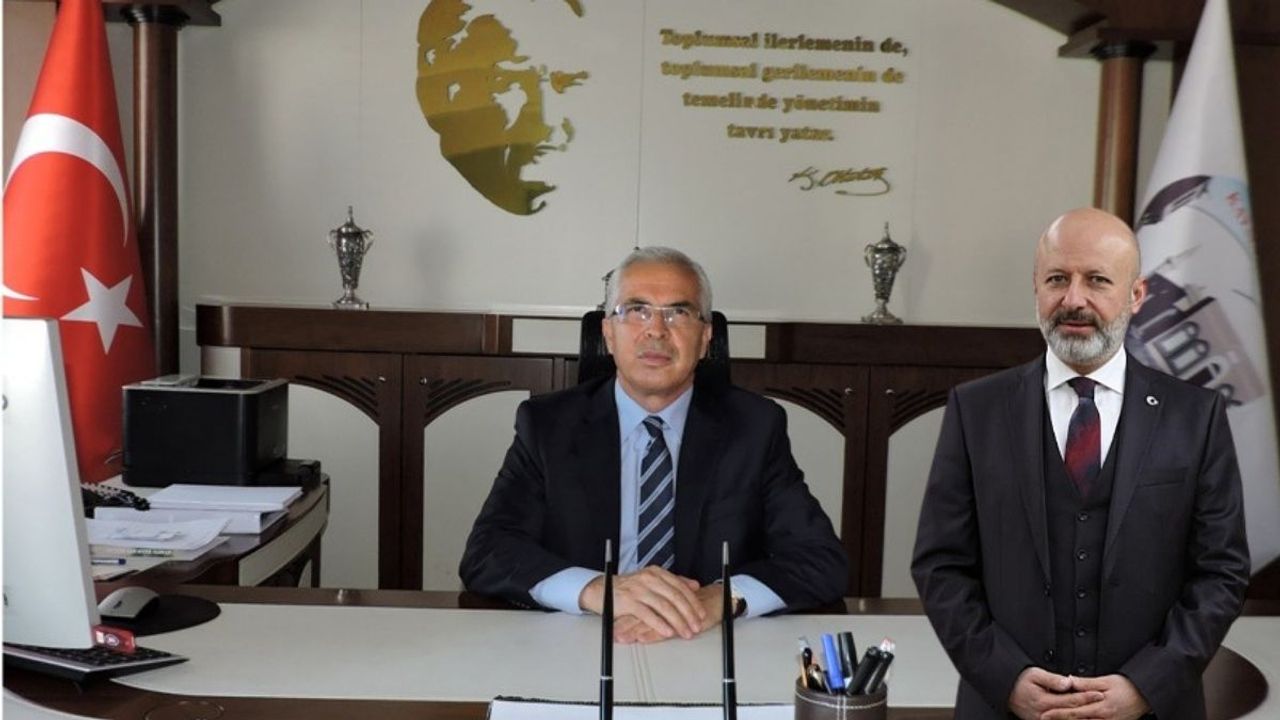Talas Kaymakamı Yaşar'dan, Başkan Çolakbayrakdar'a veda!