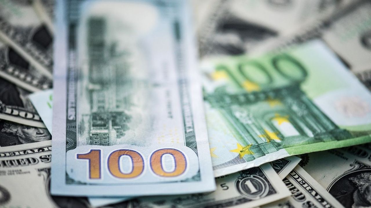 Dolar ve Euro yatırımcıları dikkat! Uzmanından uyarılar geldi