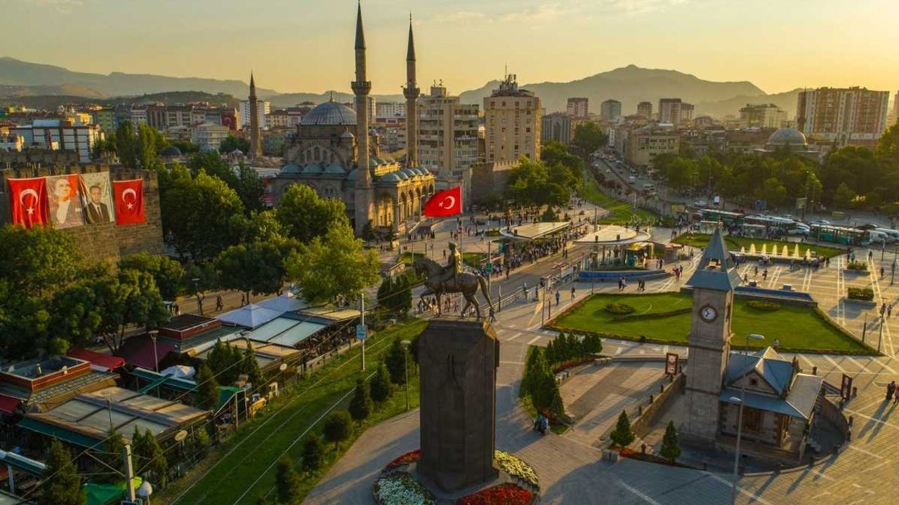 Kayseri'de tam 12 ilçeye birden uyarı! Önlemi alın, gün boyu sürecek