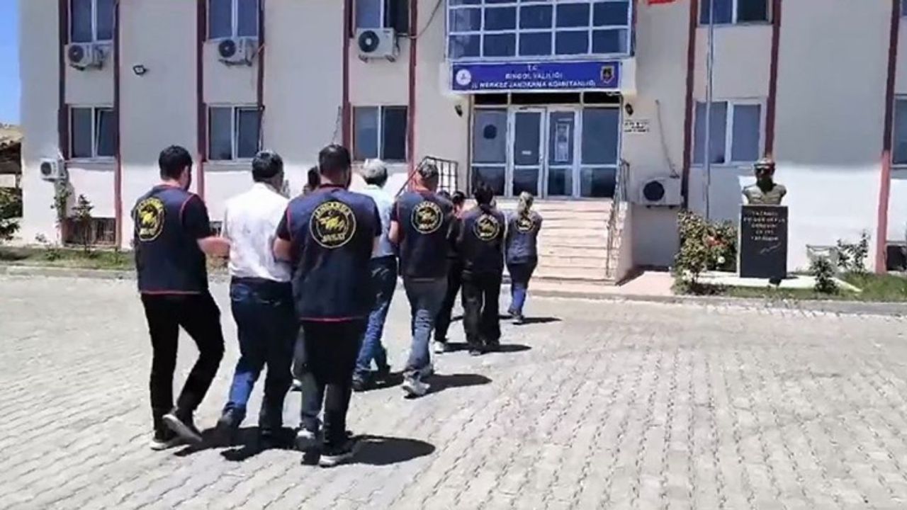 Çanta içinde cansız bedeni bulunmuştu: Failleri 20 yıl sonra yakalandı!