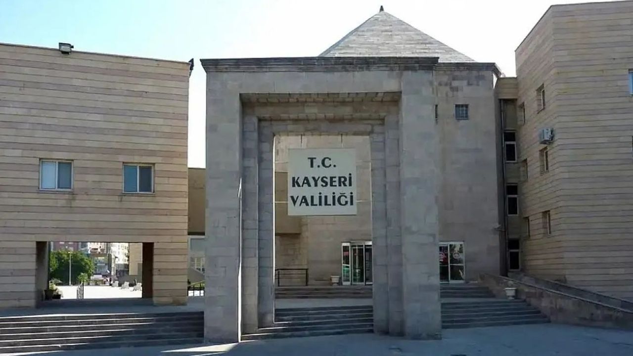 Kayseri Valiliği'nden dikkat çeken paylaşım: Uykusuz yola çıkmayın