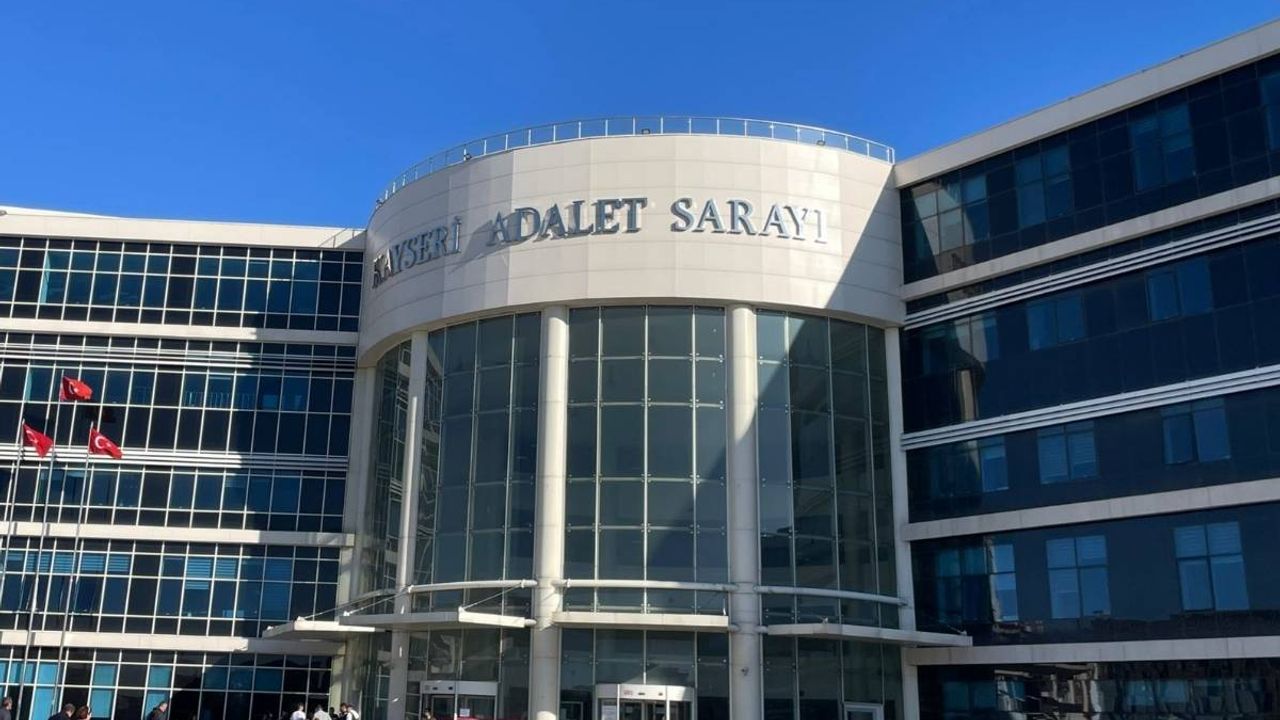 Kayseri'de arkadaşlar arasında çıkan tartışma kanlı bitti! Yargılama yeniden başladı