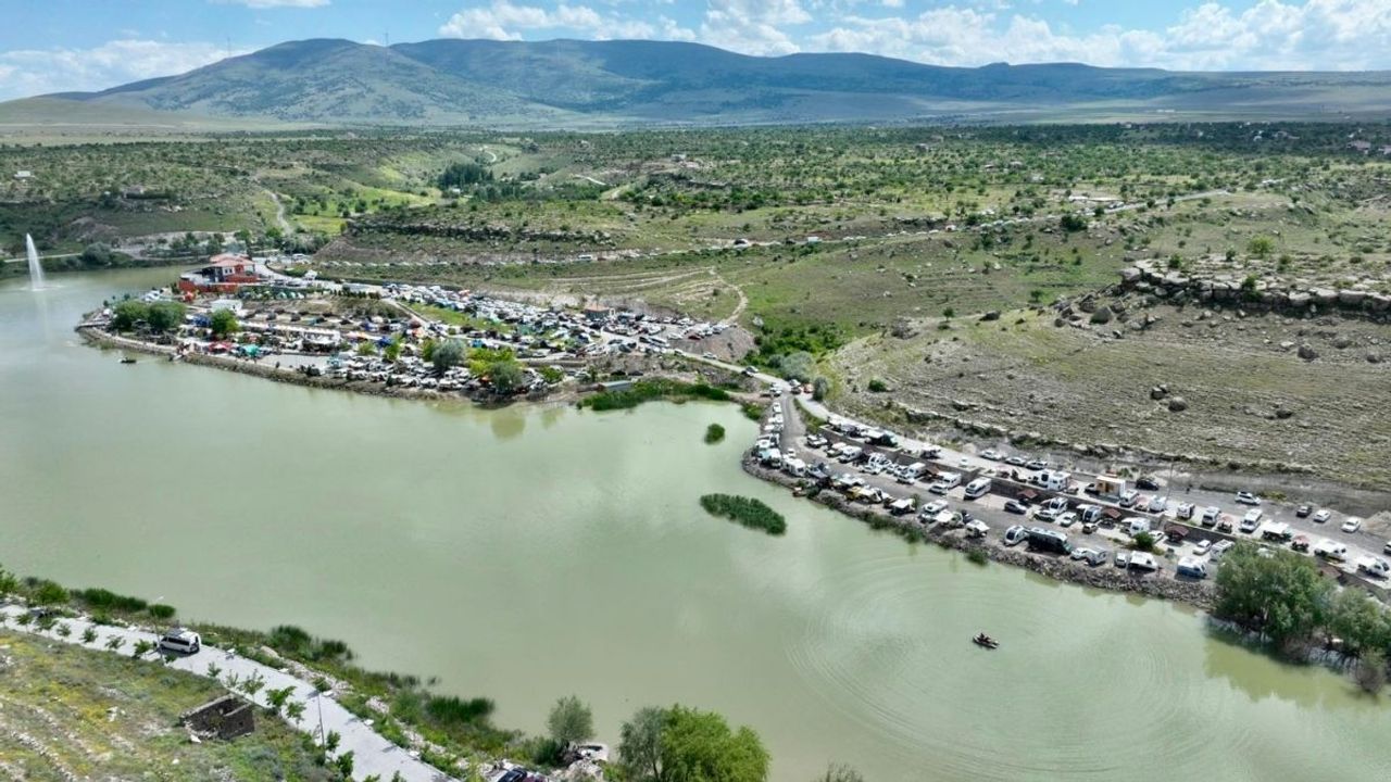 Kayseri’de yüz binler hafta sonu orada buluştu! Seneye yeniden yapılacak