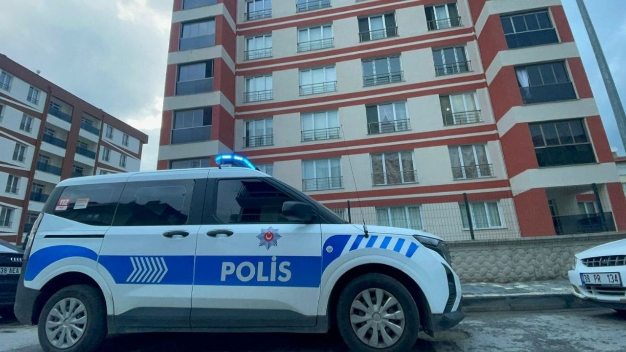 Kayseri'de yaşlı kadın evinde ölü bulundu!