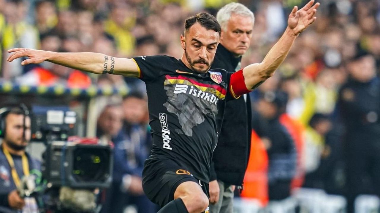 Kayserispor’da Gökhan Sazdağı Avrupa’nın en iyisi! Yıldızları geride bıraktı