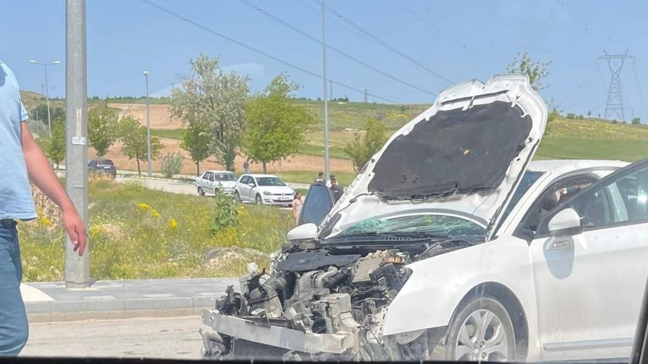Kayseri'de korkutan kaza! 3'ü çocuk 8 yaralı