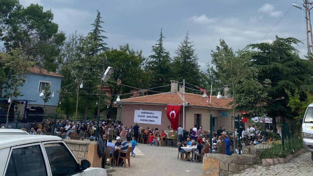 Kayseri'de bir mahalleyi sokağa döken şenlik! Gece 12'ye kadar sürecek