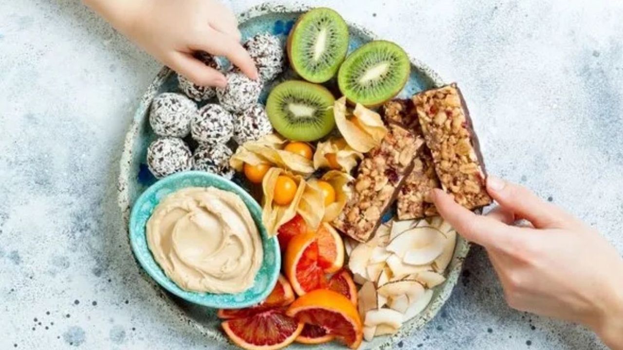 5 dakikada hazır: Lezzetli ve sağlıklı atıştırmalık tarifleri!