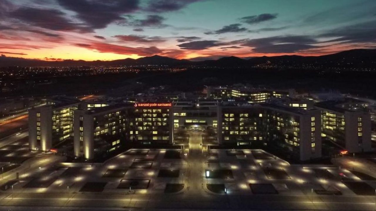 TSE Bölge Müdürü Kayseri Şehir Hastanesi'ni bastı!