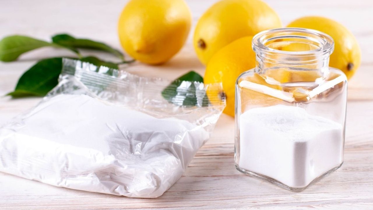 Limon ve Karbonat İkilisi İle Koltuk Altı Lekeleri Tarih Oluyor!